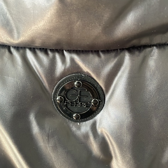 Gianfranco Ferre Down Jacket - Picture 3 of 9